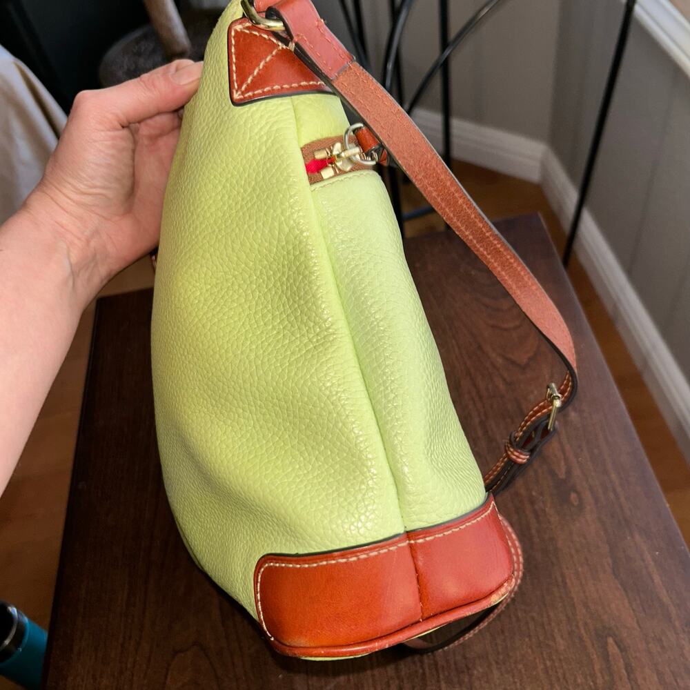 Dooney & Bourke All Leather Pebble Leather Crossbody / Shoulder Bag - Picture 5 of 16